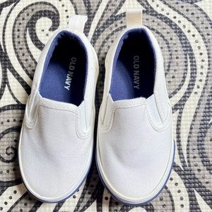 White Old Navy Toddler Slip Ons